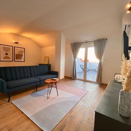 Apartments Down Town سينج المظهر الخارجي الصورة