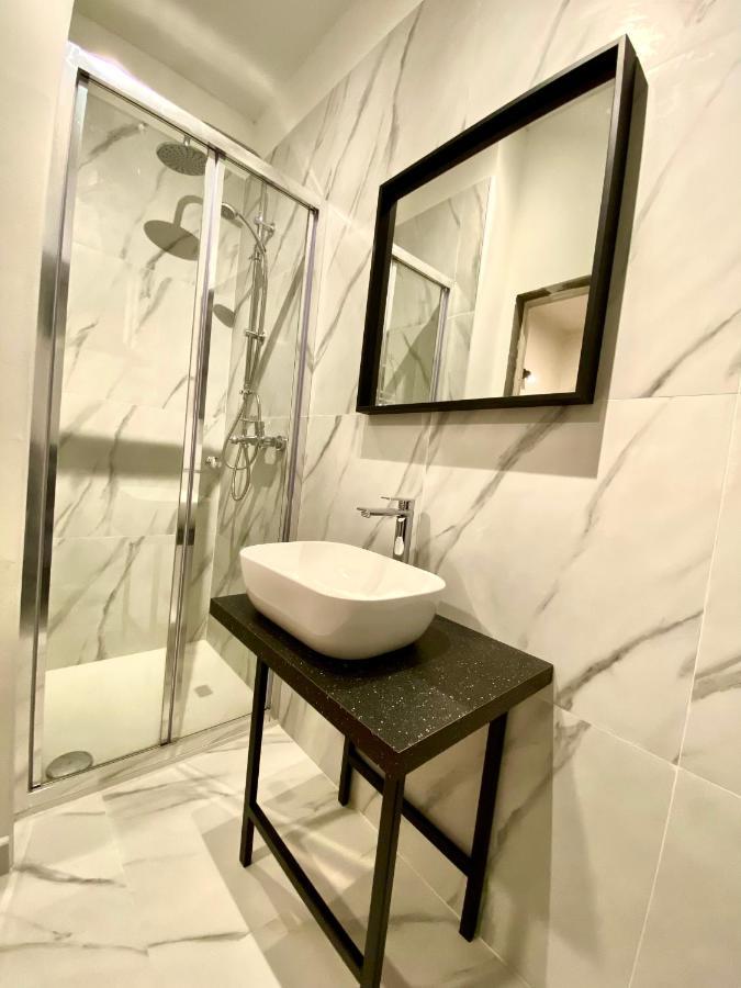 Apartments Down Town سينج المظهر الخارجي الصورة